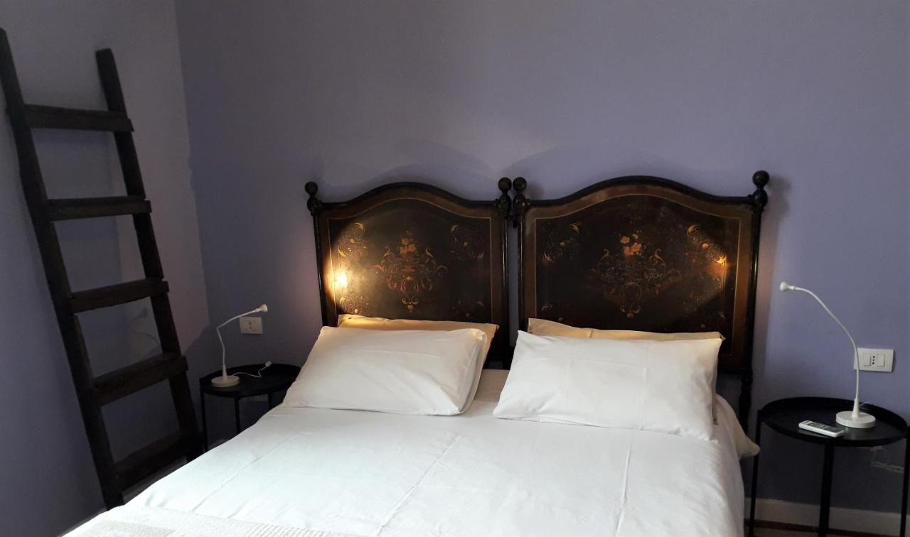 I Templari B&B Self-Contained Бриндизи Екстериор снимка